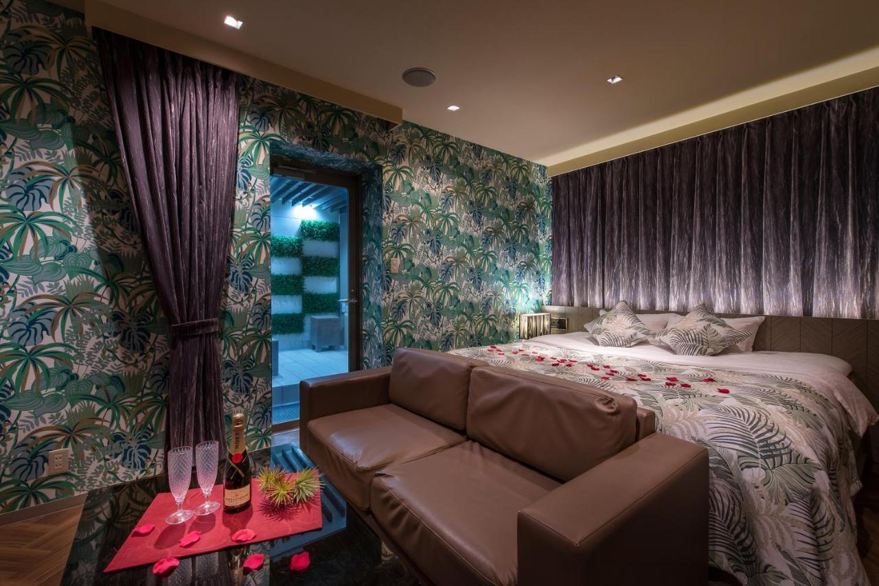 Hotel Lotus Iwatsuki (Adults Only) Сайтама Экстерьер фото